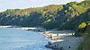 Strand an der Steilküste im Herbst